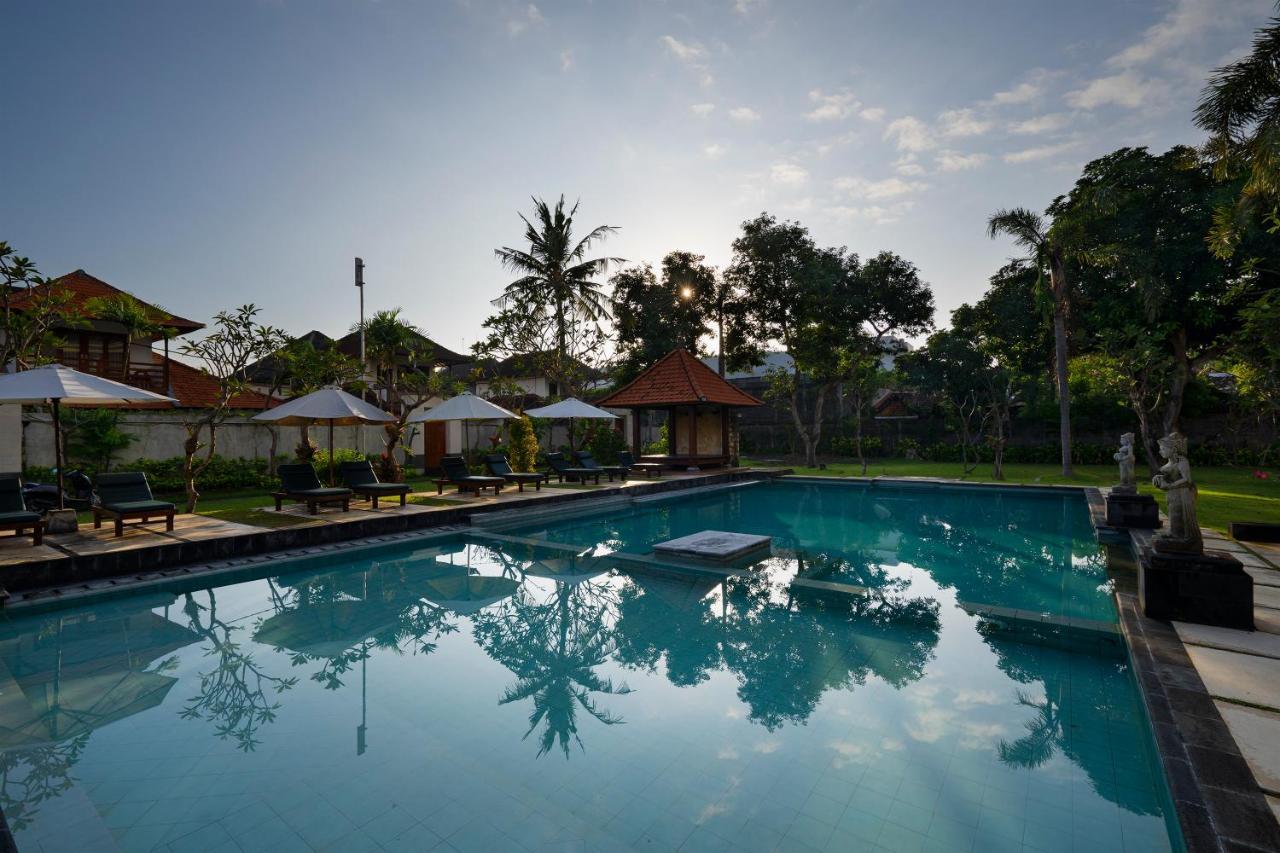 Kusuma Resort Seminyak Exteriér fotografie