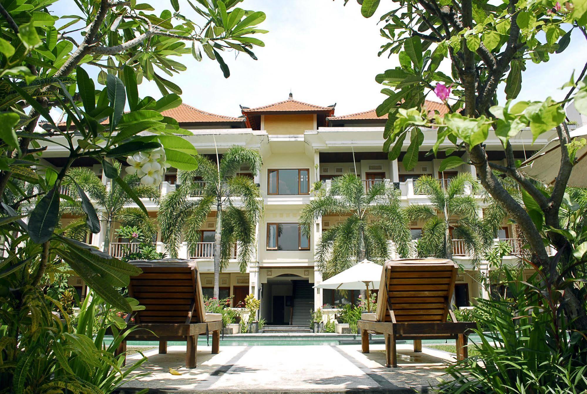 Kusuma Resort Seminyak Exteriér fotografie